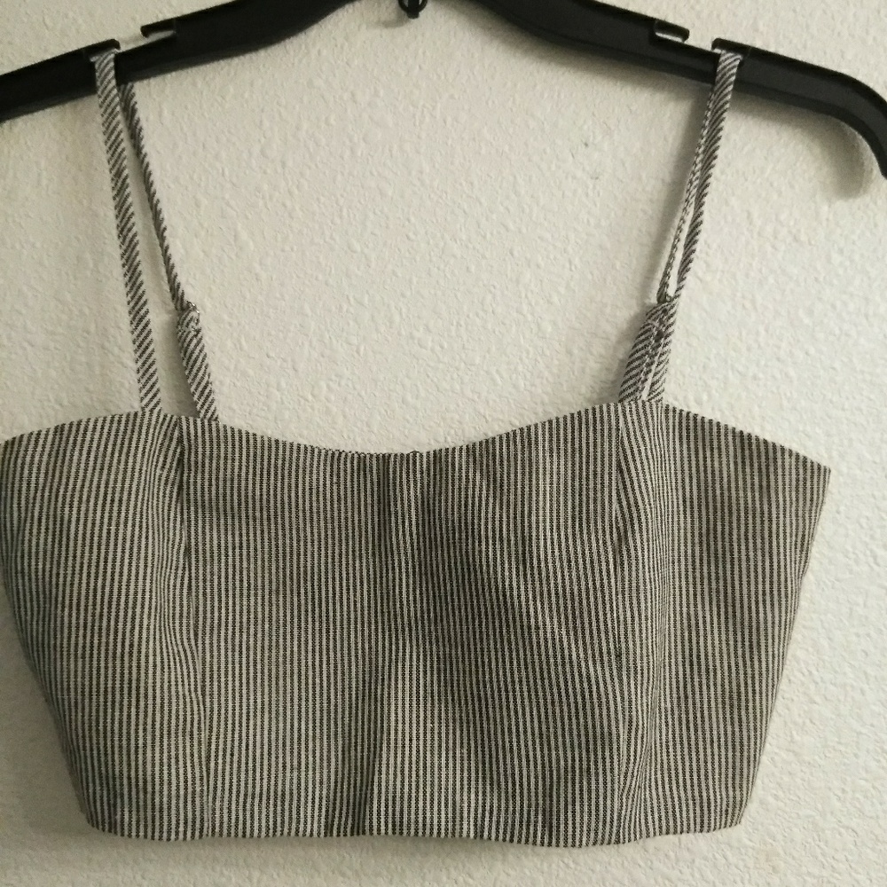 Brandy Melville Rainbow Top Bundle - Picture 6 of 8